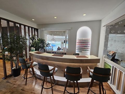 Finesse nails & spa, nail salon in Westport, CT